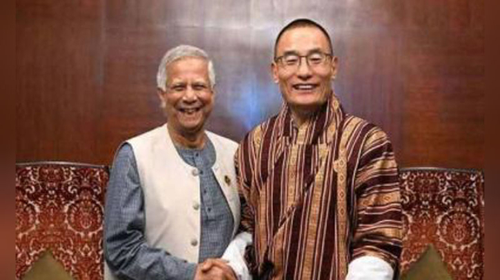 তিন দিনের সফরে ঢাকায় ভুটানের প্রধানমন্ত্রী