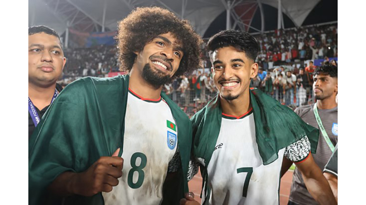 ১৮ কোটি মানুষকে খুশি করেছি: হামজা