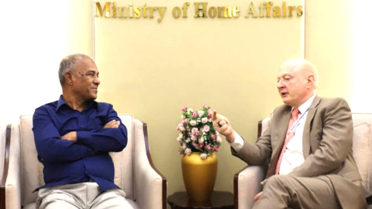 নির্বাচনের জন্য আইনশৃঙ্খলা বাহিনী প্রস্তুত : স্বরাষ্ট্র উপদেষ্টা