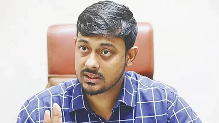 ‘দেশের সংকটে আগুনে ঘি ঢেলে দেয় প্রথম আলো’: নাসীরুদ্দীন