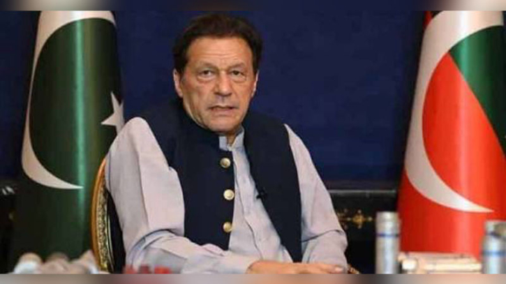 ইমরান খান সুস্থ, জেল থেকেই চিকিৎসা পাচ্ছেন