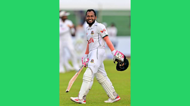 মুশফিক দেখালো, কীভাবে লম্বা সময় ক্রিকেটে টিকতে হয়