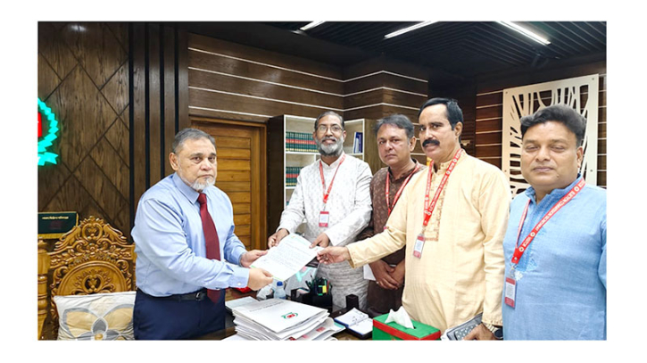 জোটভুক্ত দলের প্রতীক ব্যবহারের সুযোগ বহাল চায় লেবার পার্ট