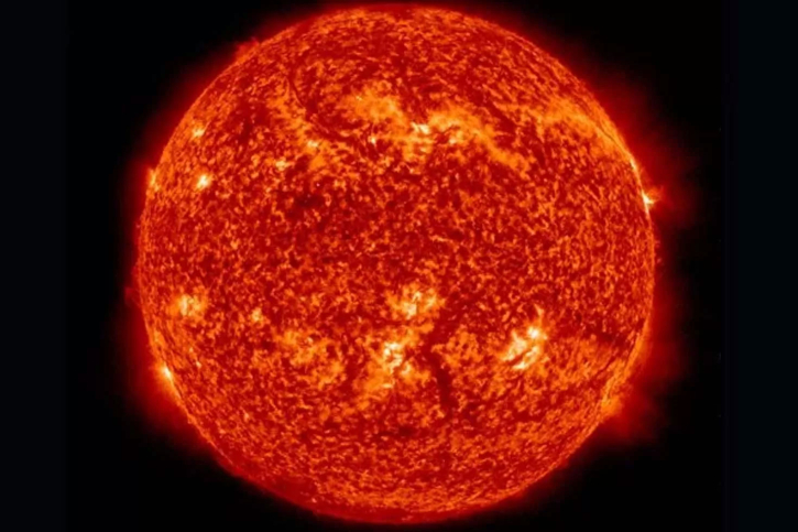 সূর্যের প্লাজমা ও পৃথিবীর প্লাজমা মিশে যেতে পারে