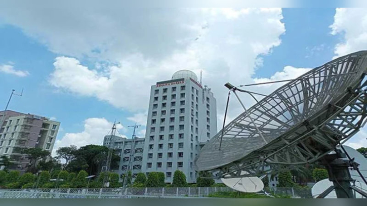 ঢাকায় আজ বৃষ্টির সম্ভাবনা কম, তাপমাত্রা কিছুটা নামবে:  আবহাওয়া অফিস