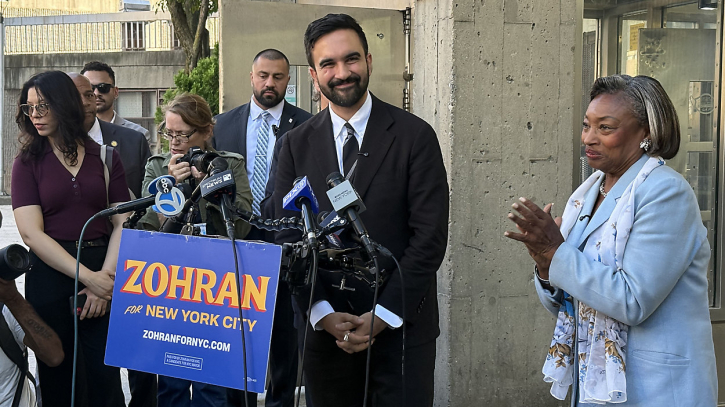 ইসলামোফোবিয়া ও বৈষম্য প্রতিরোধের প্রতিশ্রুতি মামদানির