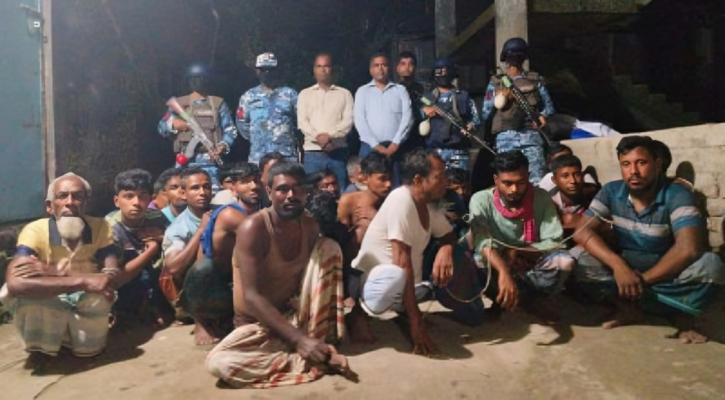 মেঘনায় আটক ২৮ জেলে, জব্দ ইলিশ গেল এতিমখানায়