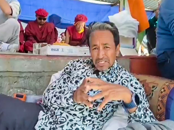 লেহ বিক্ষোভে ৪ নিহতের বিচার বিভাগীয় তদন্ত চান সোনম ওয়াংচুক