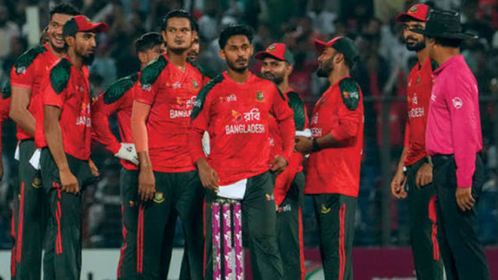 ওয়েস্ট ইন্ডিজের বিপক্ষে তৃতীয় টি-টোয়েন্টি স্কোয়াড ঘোষণা বাংলাদেশে