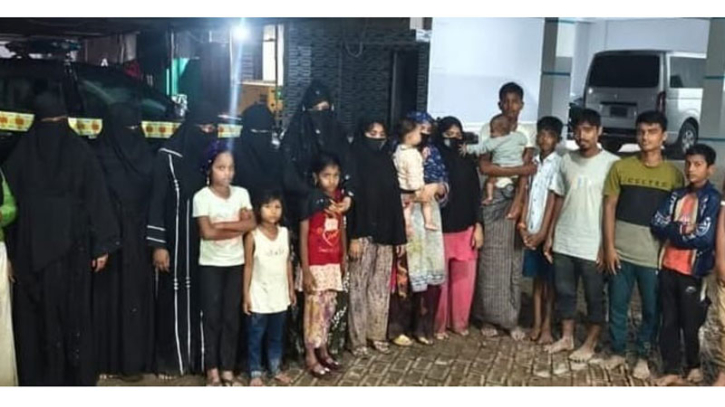 র্যাবের অভিযানে মানবপাচারের শিকার ২৪ রোহিঙ্গা উদ্ধার র্যাবের অভিযানে মানবপাচারের শিকার ২৪ রোহিঙ্গা উদ্ধার
