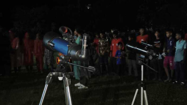 টেলিস্কোপে মহাকাশ দেখল বাগেরহাটের শিক্ষার্থীরা