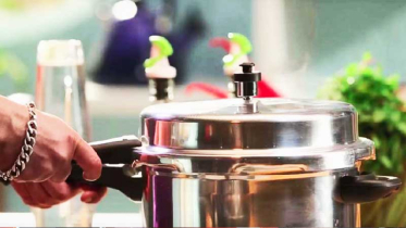 ৫টি খাবার কখনওই প্রেসার কুকারে রাঁধবেন না ৫টি খাবার কখনওই প্রেসার কুকারে রাঁধবেন না