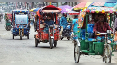 প্রতিদিন বাড়ছে ইলেকট্রিক বাহন, বদলে যাচ্ছে ঢাকা প্রতিদিন বাড়ছে ইলেকট্রিক বাহন, বদলে যাচ্ছে ঢাকা