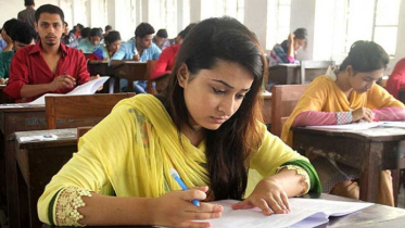 ৩ সরকারি ব্যাংকে চাকরির পরীক্ষা ১৭ অক্টোবর 