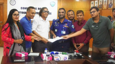 চট্টগ্রামে সাংবাদিকদের ওপর হামলাকারীদের ছাড় নয়