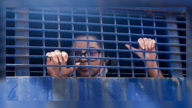 কারাবন্দি জীবনের গল্প নিয়ে আসছেন পরীমনি