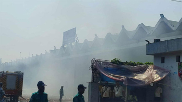 শাহজালাল বিমানবন্দরের কার্গো ভিলেজ থেকে এখনো ধোঁয়া, তদন্তে বিমান