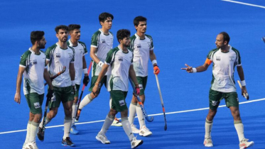 এশিয়া কাপে হ্যান্ডশেক বিতর্কের রেশ এবার হকিতে