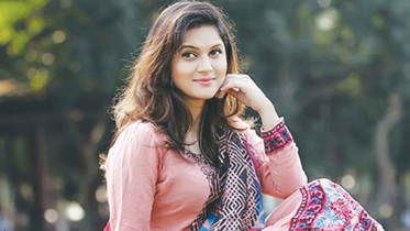 আজ দক্ষিণ কোরিয়ায় মিলা শো আজ দক্ষিণ কোরিয়ায় মিলা শো