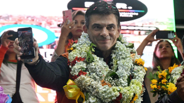 বলিভিয়ায় নতুন প্রেসিডেন্ট রদ্রিগো পাজ 