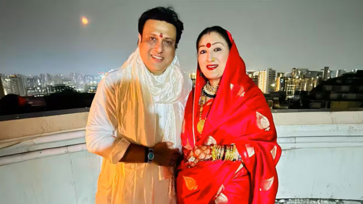 বিবাহবিচ্ছেদের জল্পনার মাঝে স্ত্রী সুনীতাকে ক্ষমা করলেন গোবিন্দ বিবাহবিচ্ছেদের জল্পনার মাঝে স্ত্রী সুনীতাকে ক্ষমা করলেন গোবিন্দ