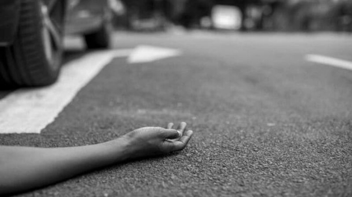 ঢাকা-চট্টগ্রাম মহাসড়কে ট্যাংক-লরির চাপায় তরুণী নিহত ঢাকা-চট্টগ্রাম মহাসড়কে ট্যাংক-লরির চাপায় তরুণী নিহত