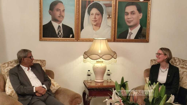 জাতীয় নির্বাচনে সরকার-দলের প্রস্তুতি নিয়ে আলোচনা জাতীয় নির্বাচনে সরকার-দলের প্রস্তুতি নিয়ে আলোচনা