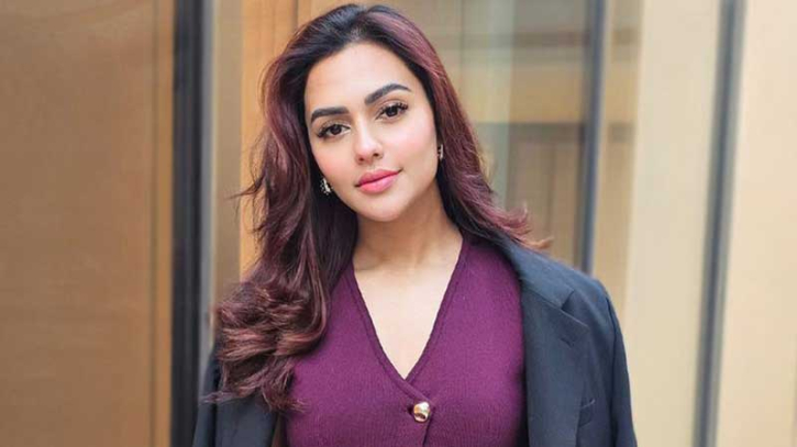 দীর্ঘ বিরতির পর নুসরাত ফারিয়ার প্রত্যাবর্তন দীর্ঘ বিরতির পর নুসরাত ফারিয়ার প্রত্যাবর্তন