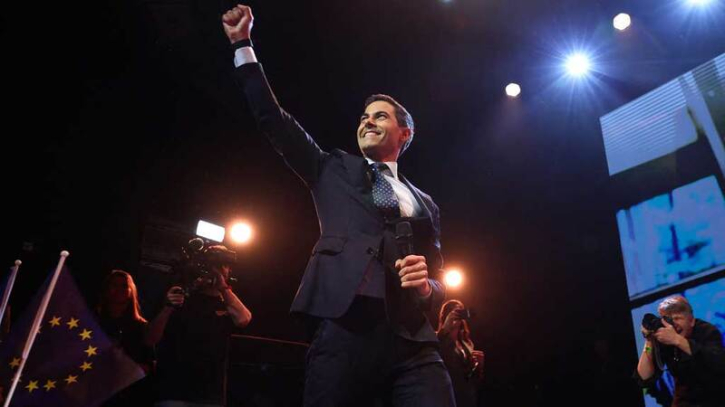 নেদারল্যান্ডসে প্রথম সমকামী প্রধানমন্ত্রী হওয়ার পথে ইয়েটেন নেদারল্যান্ডসে প্রথম সমকামী প্রধানমন্ত্রী হওয়ার পথে ইয়েটেন