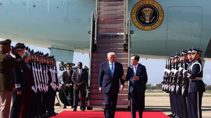 বাণিজ্য ও নিরাপত্তার আলোচনায় দক্ষিণ কোরিয়ায় ট্রাম্প বাণিজ্য ও নিরাপত্তার আলোচনায় দক্ষিণ কোরিয়ায় ট্রাম্প