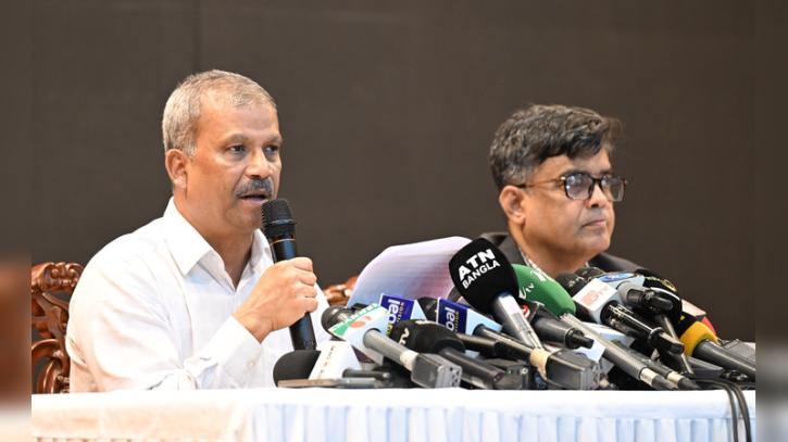 ফিরছে ‘না’ ভোট, কঠোর হচ্ছে প্রার্থিতা ও নির্বাচনি নিয়ম ফিরছে ‘না’ ভোট, কঠোর হচ্ছে প্রার্থিতা ও নির্বাচনি নিয়ম