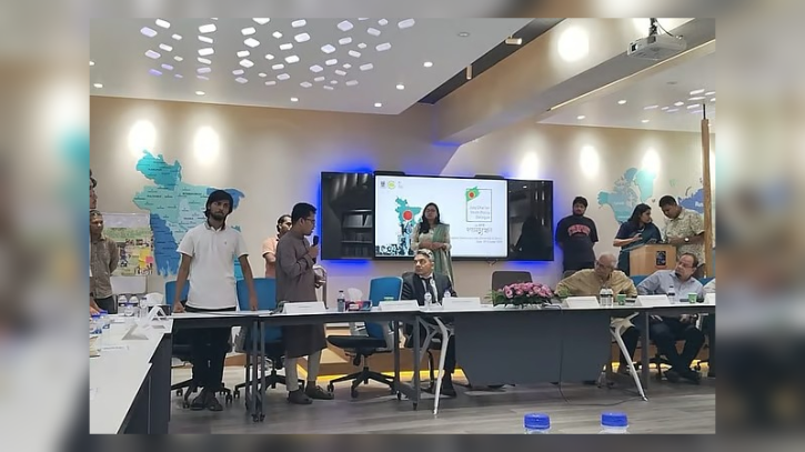 ঢাবিতে ডায়ালগ বর্জন ছাত্র সংসদ নেতাদের ঢাবিতে ডায়ালগ বর্জন ছাত্র সংসদ নেতাদের