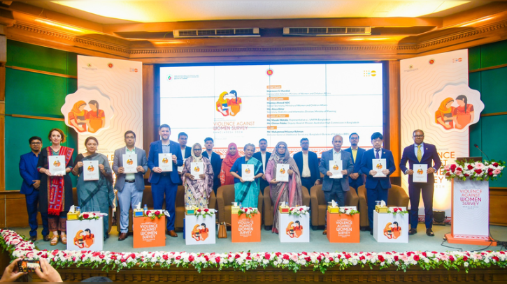 প্রতি ৪ নারীর ৩ জনই স্বামীর সহিংসতার শিকার প্রতি ৪ নারীর ৩ জনই স্বামীর সহিংসতার শিকার