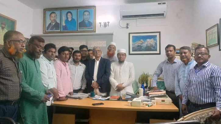 মির্জা ফখরুলের সঙ্গে সাক্ষাৎ করলেন এমপিওভুক্ত শিক্ষক প্রতিনিধিরা মির্জা ফখরুলের সঙ্গে সাক্ষাৎ করলেন এমপিওভুক্ত শিক্ষক প্রতিনিধিরা