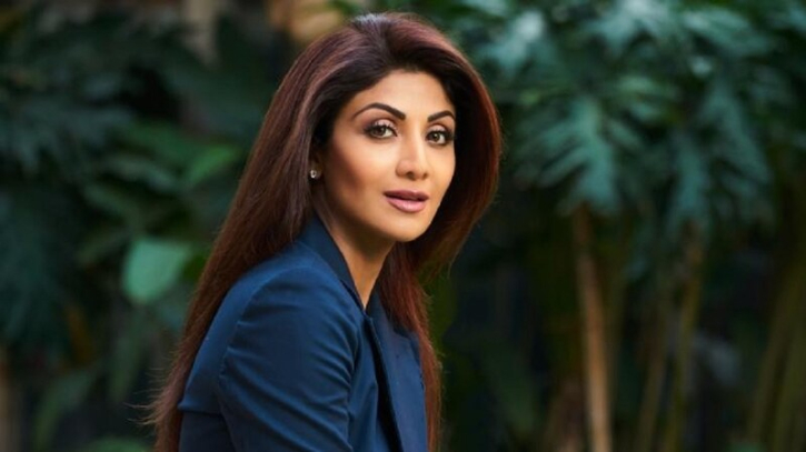 ৬০ কোটি টাকার প্রতারণা মামলার পর শিল্পার রহস্যময় পোস্ট ৬০ কোটি টাকার প্রতারণা মামলার পর শিল্পার রহস্যময় পোস্ট