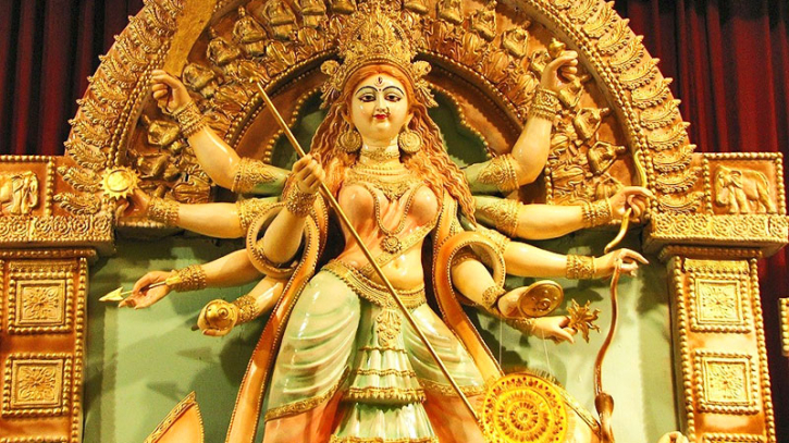 দেবী দুর্গার বাহনের শুভাশুভ তাৎপর্য