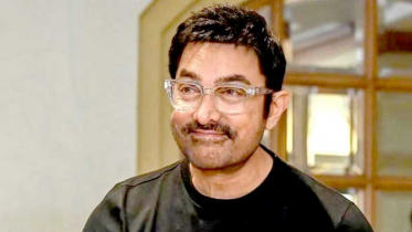 টুইঙ্কলের মন্তব্যে আলোচনায় আমির