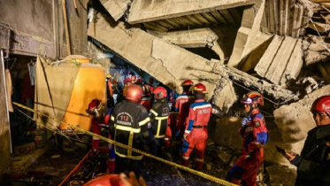 ইন্দোনেশিয়ায় স্কুল ভবন ধসে নিহত ৩