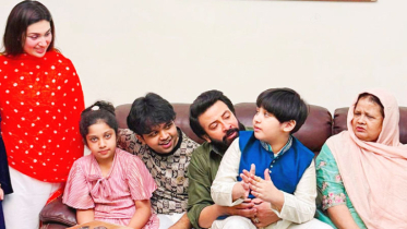 জয়ের জন্মদিনে একসঙ্গে শাকিব-অপু, ভিডিও ভাইরাল